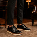Sapato Masculino GuGi Casual em Material Sintético Preto ou Caramelo