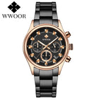 Relógio masculino WWOOR em aço inoxidável dourado.
