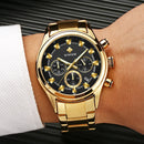Relógio masculino WWOOR em aço inoxidável dourado.