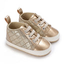 Tênis esportivo casual feminino para bebê, primavera e outono, sola macia, antiderrapante, para caminhada em ambientes internos e externos, calçado para os primeiros passos.