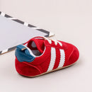 Casual baby sneakers