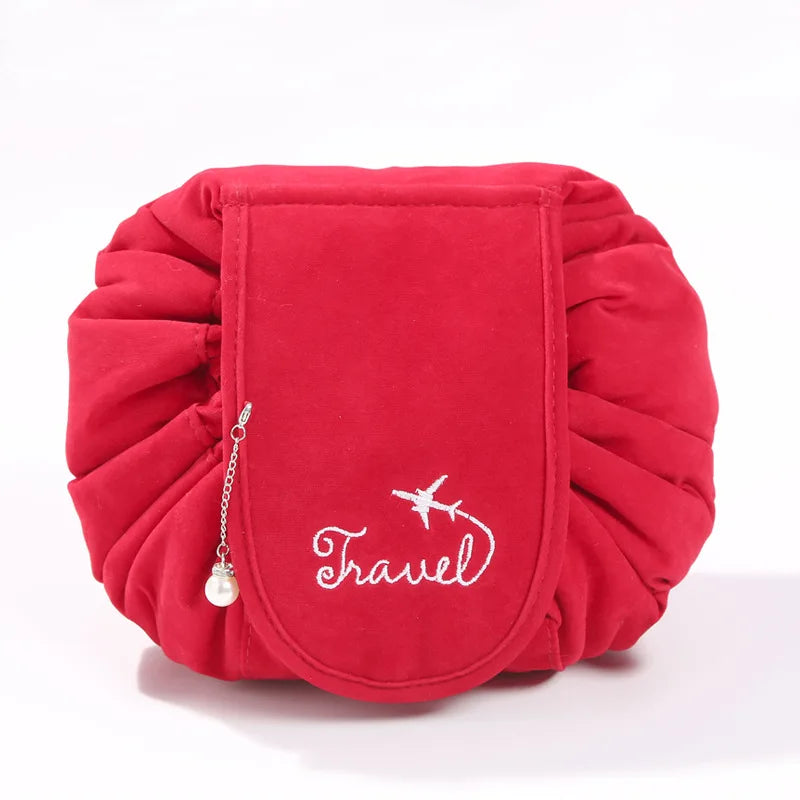 Bolsa feminina para cosméticos. Ideal para viagens.