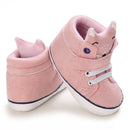 Tênis esportivo casual feminino para bebê, primavera e outono, sola macia, antiderrapante, para caminhada em ambientes internos e externos, calçado para os primeiros passos.