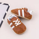 Casual baby sneakers