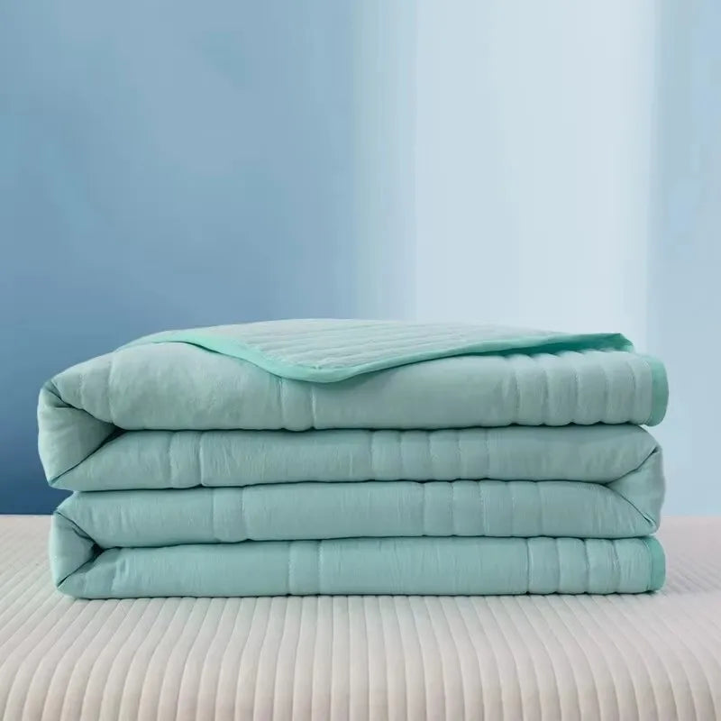 Colcha "fria". Cobertor fino de fibra