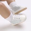 Tênis esportivo casual feminino para bebê, primavera e outono, sola macia, antiderrapante, para caminhada em ambientes internos e externos, calçado para os primeiros passos.