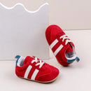 Casual baby sneakers