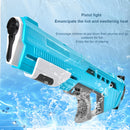 Pistola d'água de alta pressão. muito mais diversão durante o verão