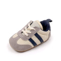 Casual baby sneakers