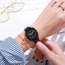 Relógio feminino de quartzo c/ pulseira de silicone.